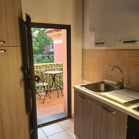 Laurini 21 Apartment